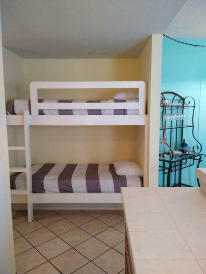 Affordable Spi Family Condo - Walking Distance To The Beach, Sleeps 6, Third Floor, 2025 Traveler Award Pulau Padre Selatan Bagian luar foto